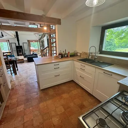 Paisible Maison De Campagne בית נופש *