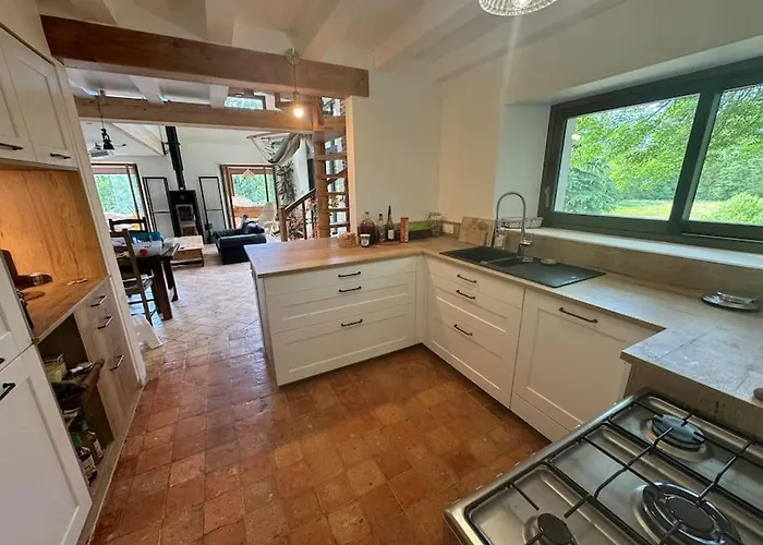 Paisible Maison De Campagne Nyaraló *