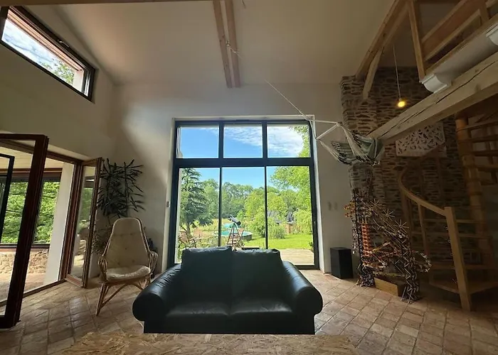 Paisible Maison De Campagne